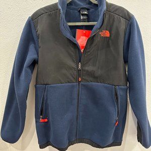 THE NORTH FACE Denali Jacket NWT XL Boys XS Women NWT